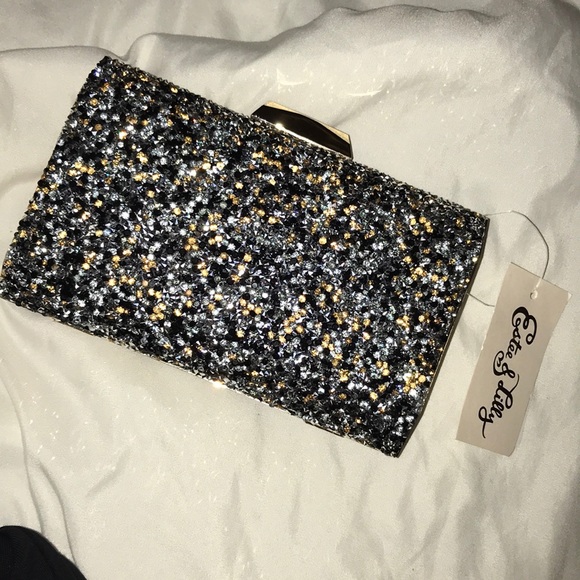 Estee & Lilly Handbags - Glitter Clutch Purse